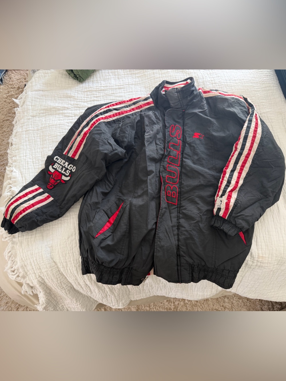 Authentic Vintage NBA Chicago Bulls Black Red Striped Track Jacket